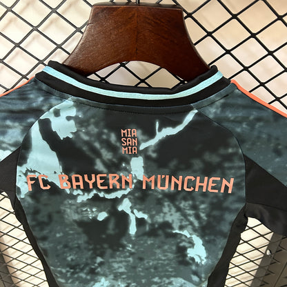 Bayern Munich Kid Away 24/25