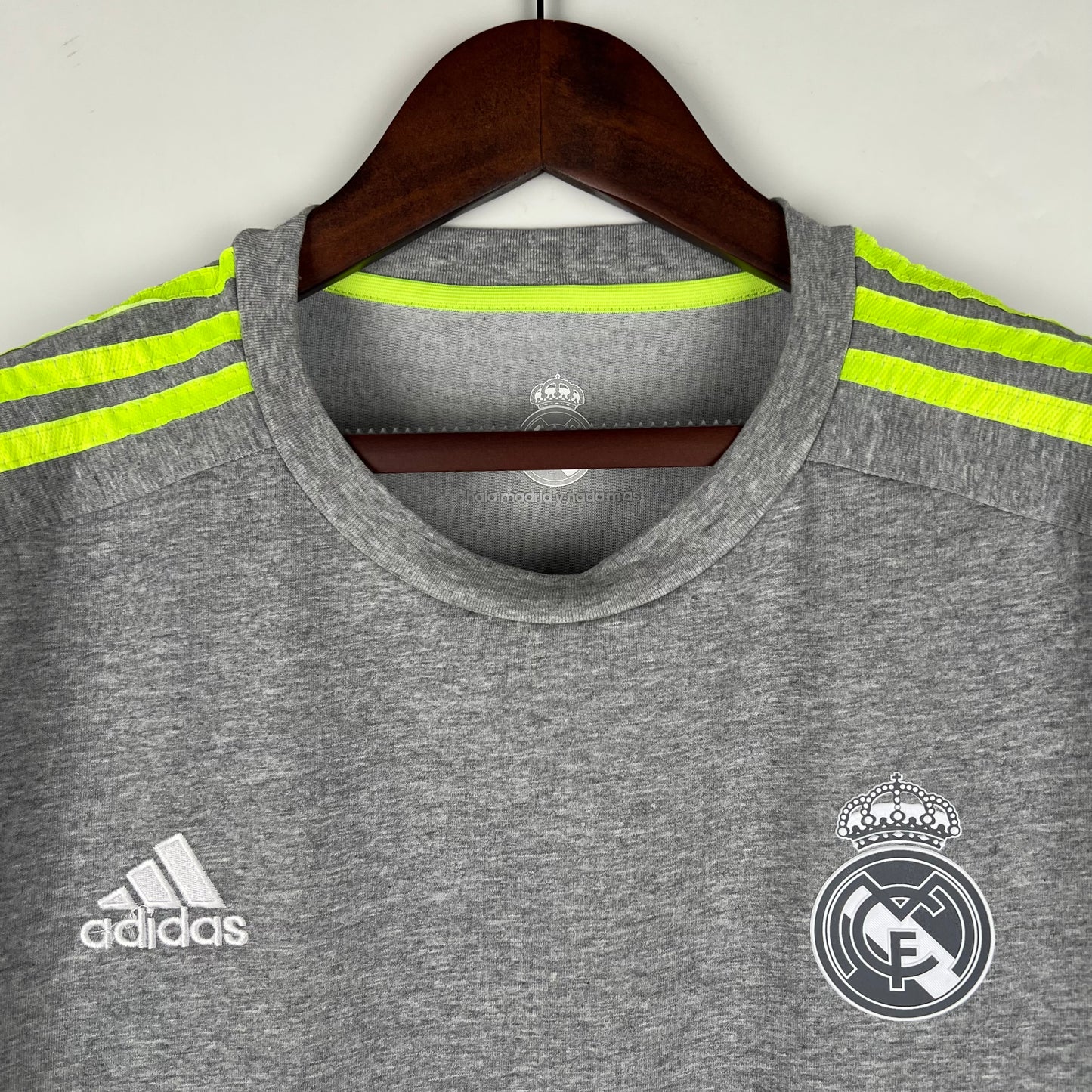 Real Madrid 15/16 Away