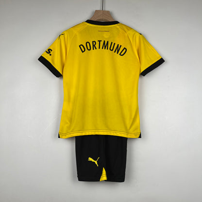 Dortmund 23/24 Home