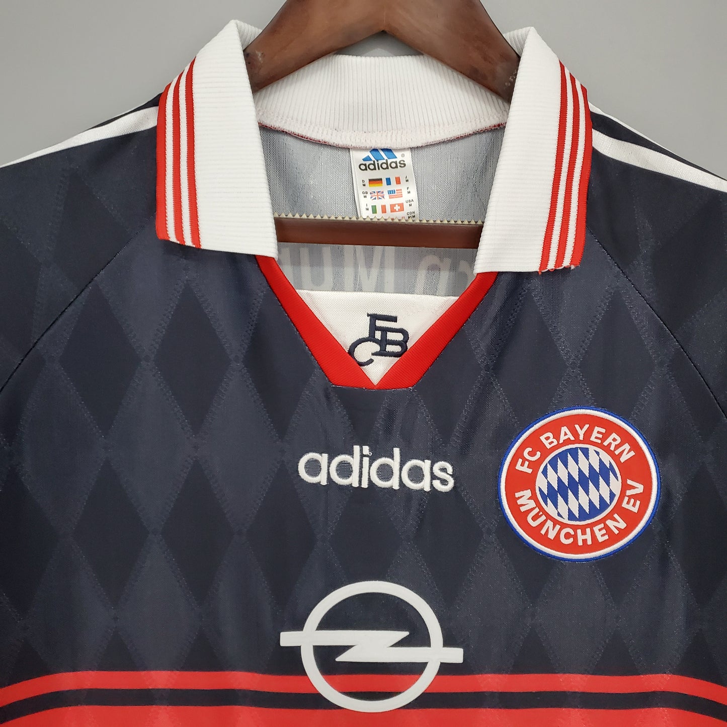 Bayern 97/99 Home