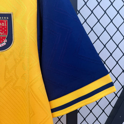 Arsenal 96/97 Away