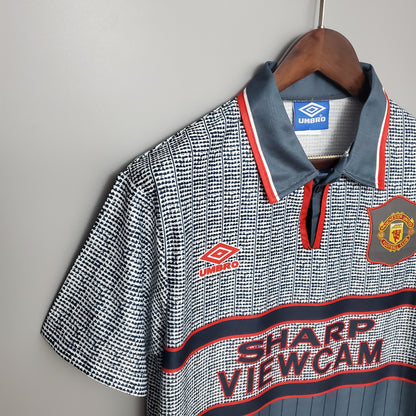 Manchester United 95/96 Away