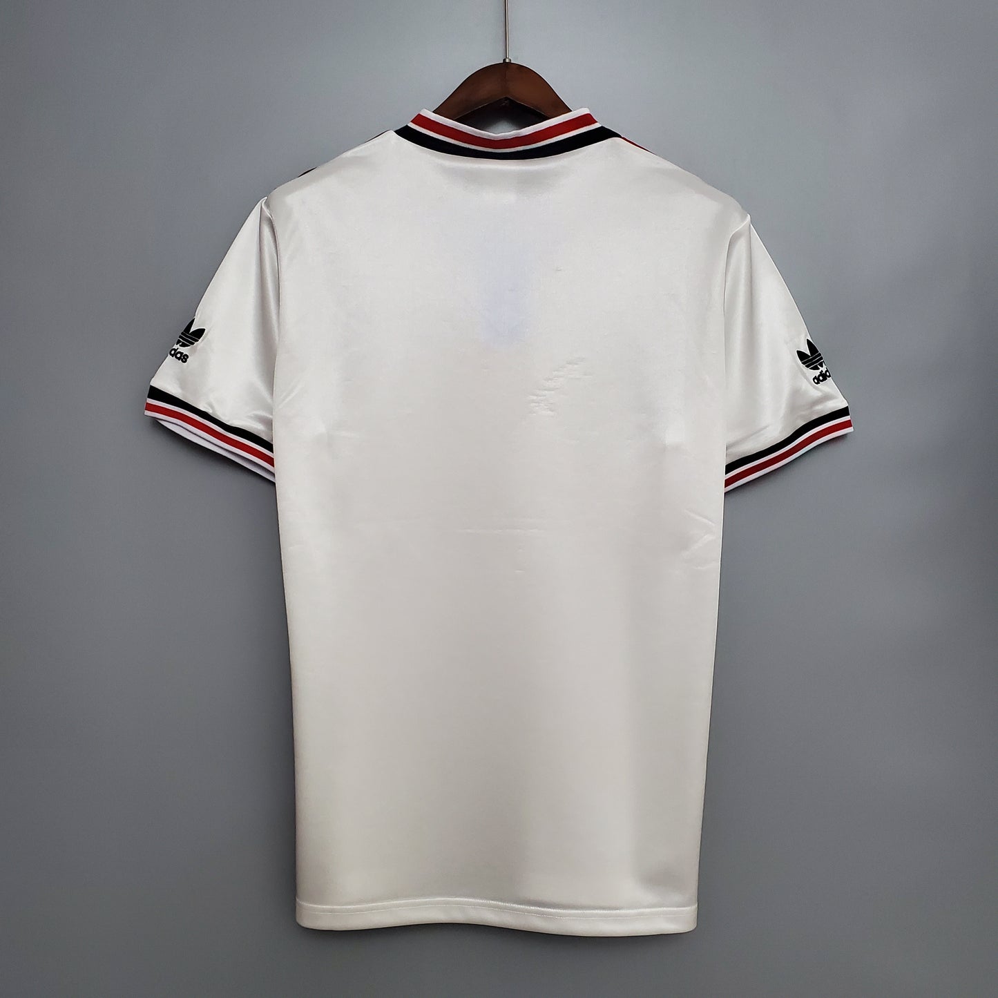Manchester United 1985 white
