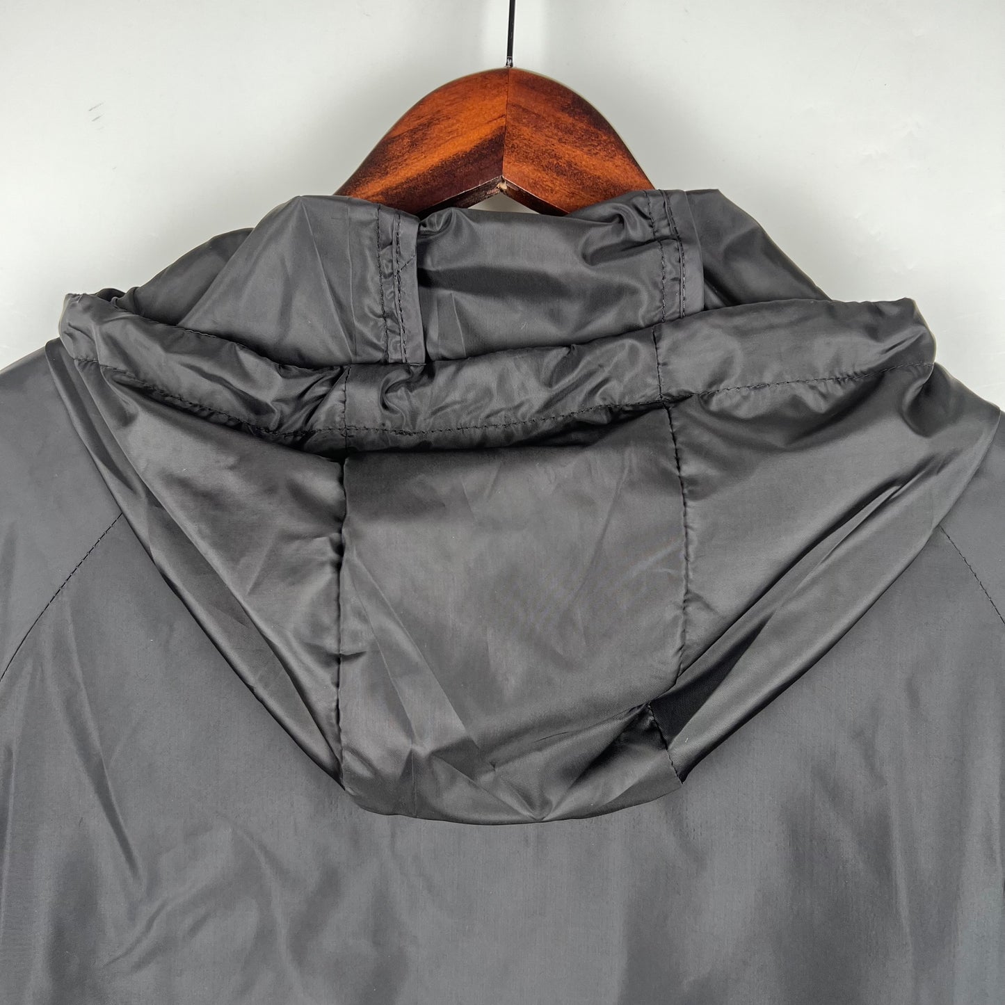 Adidas Windbreak