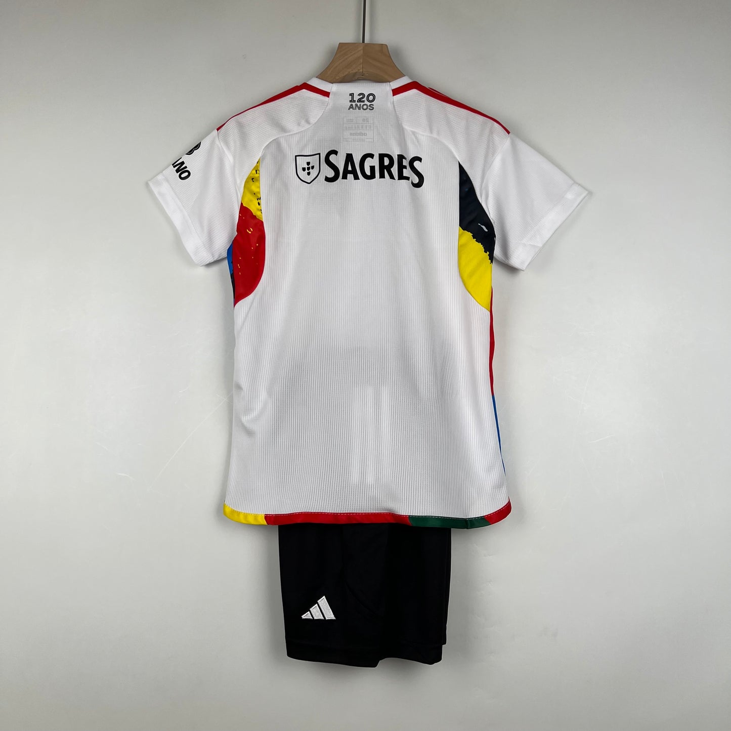 Benfica 23/24 Away
