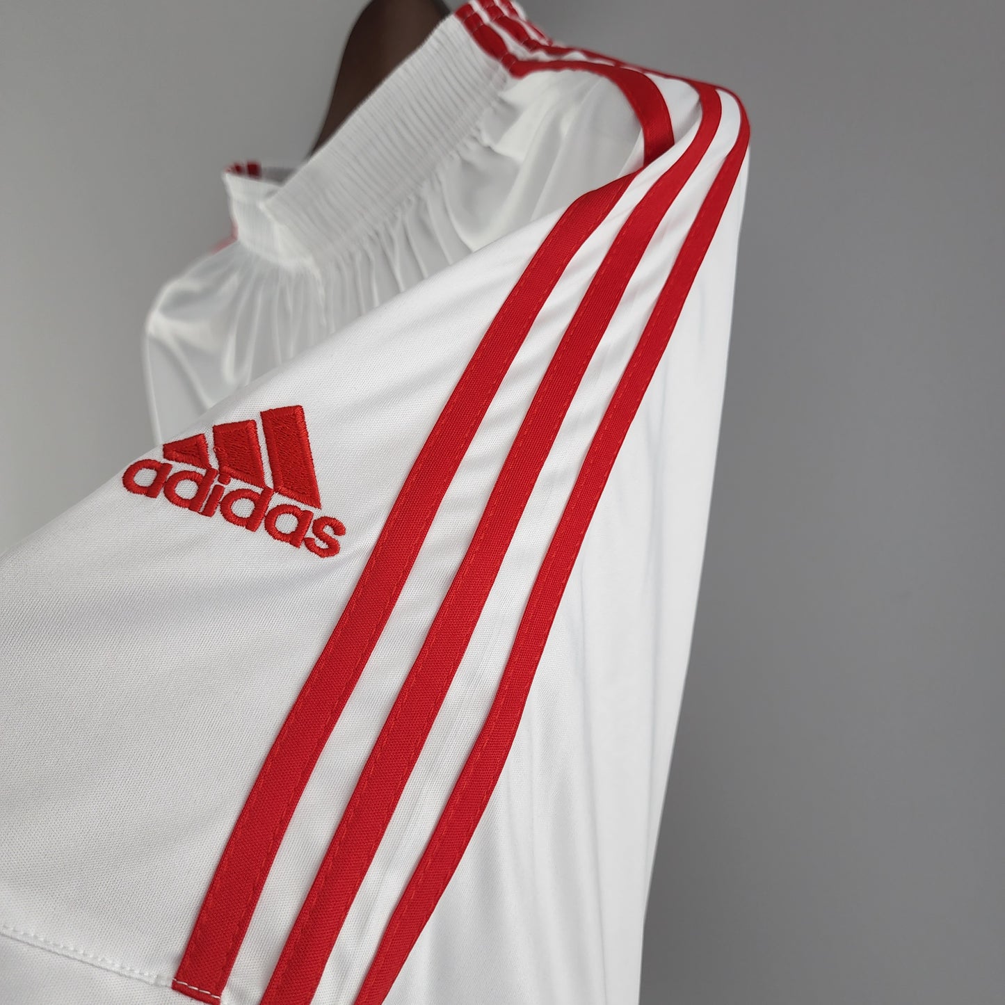Manchester United White 22/23