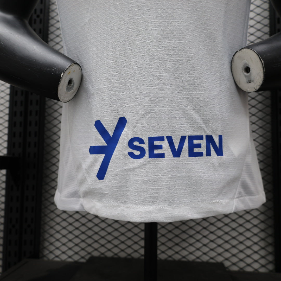Riyadh Crescent Away Player 24/25