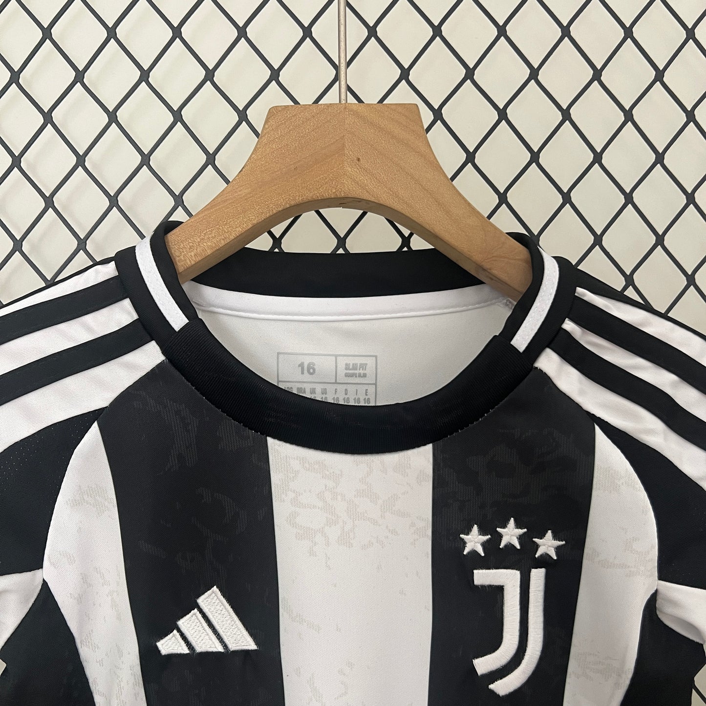Juventus Kid Home 24/25