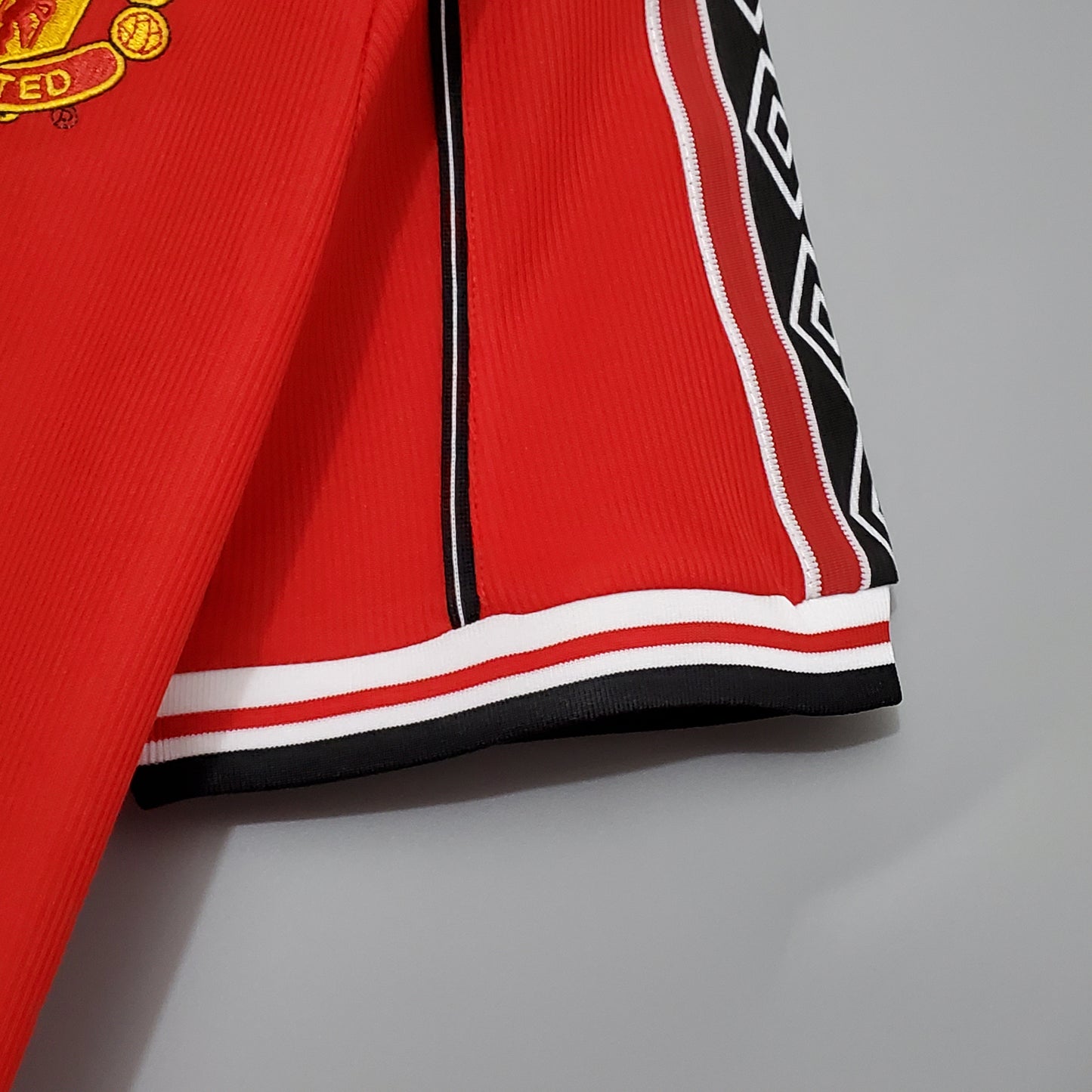 Manchester United 98/99 Home