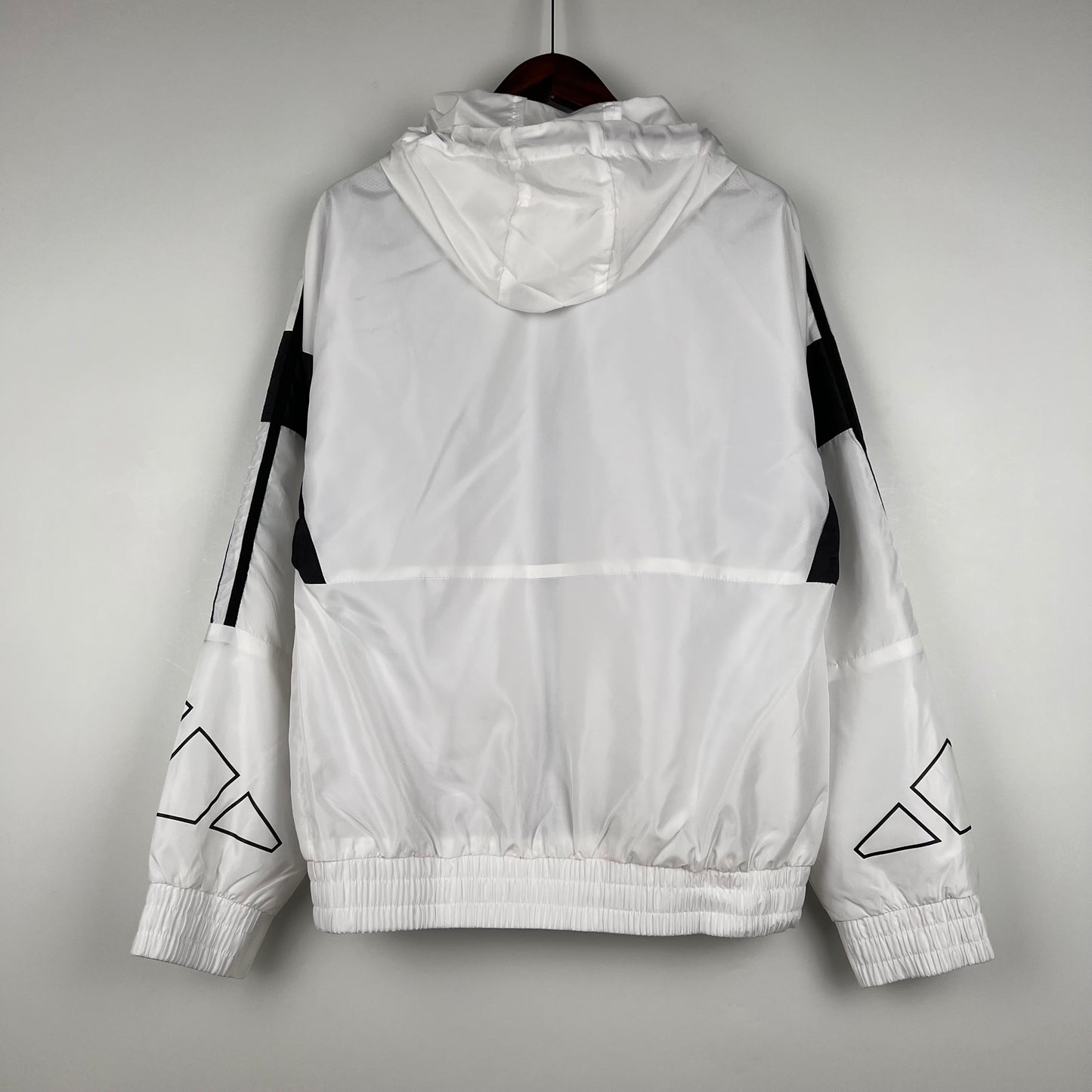 Adidas Windbreak