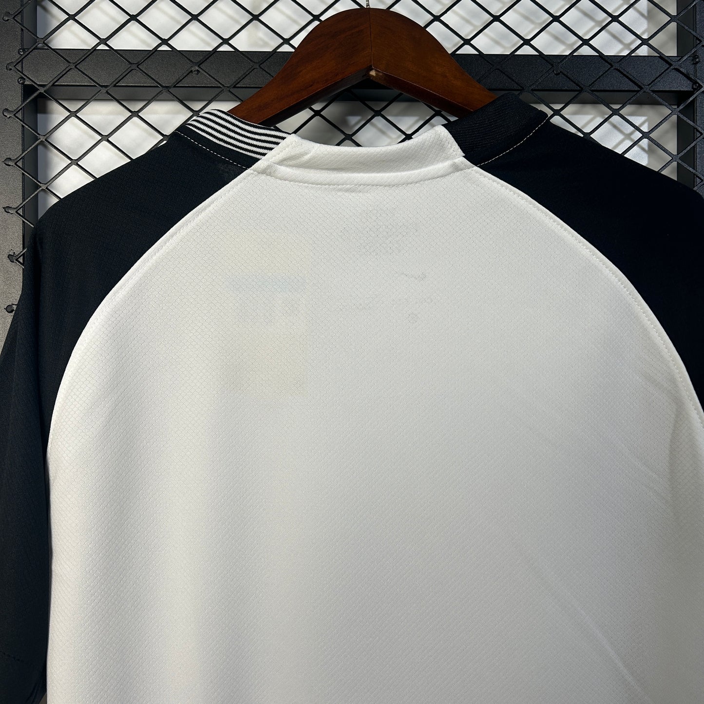 Corinthians 25/26 Home