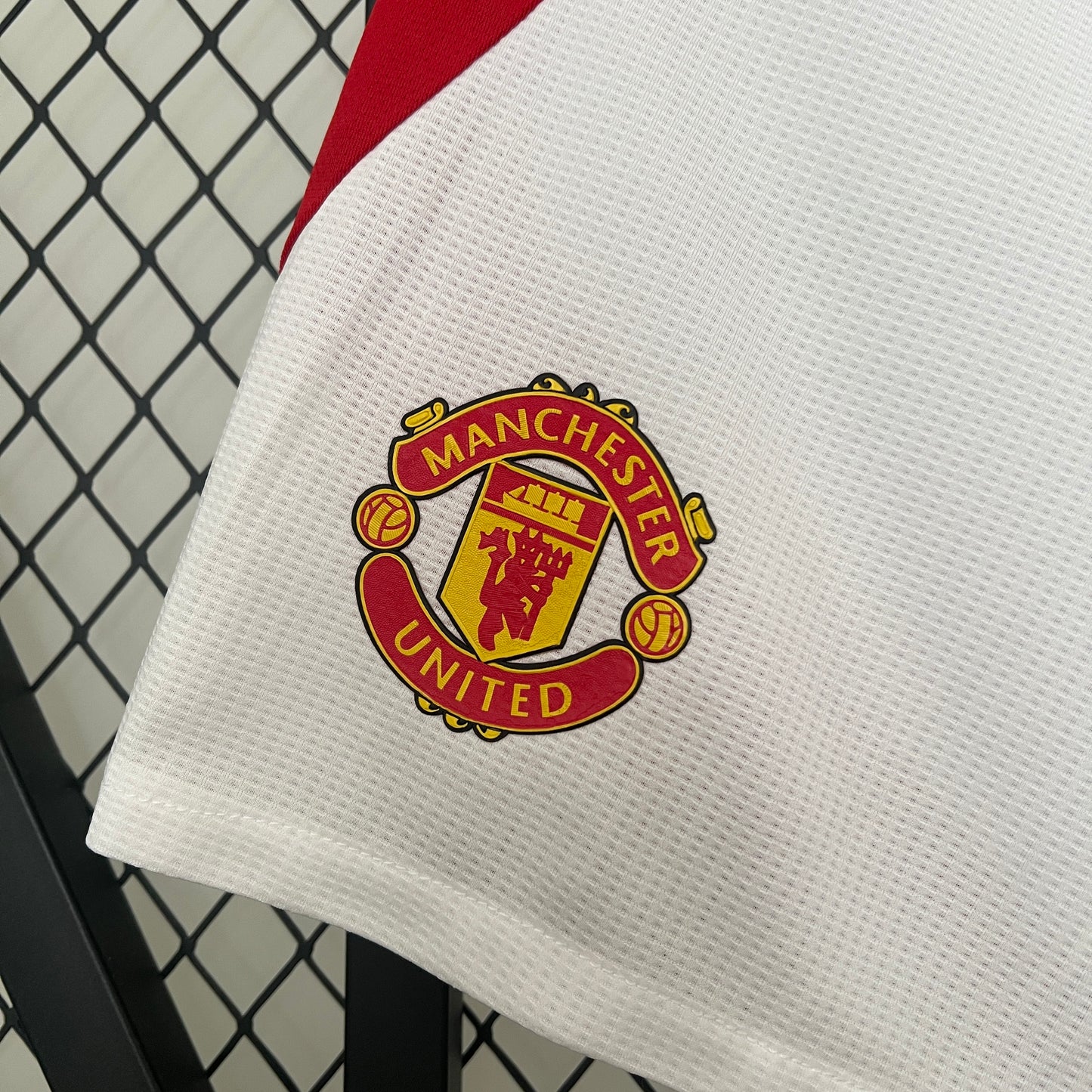 Manchester United White 24/25