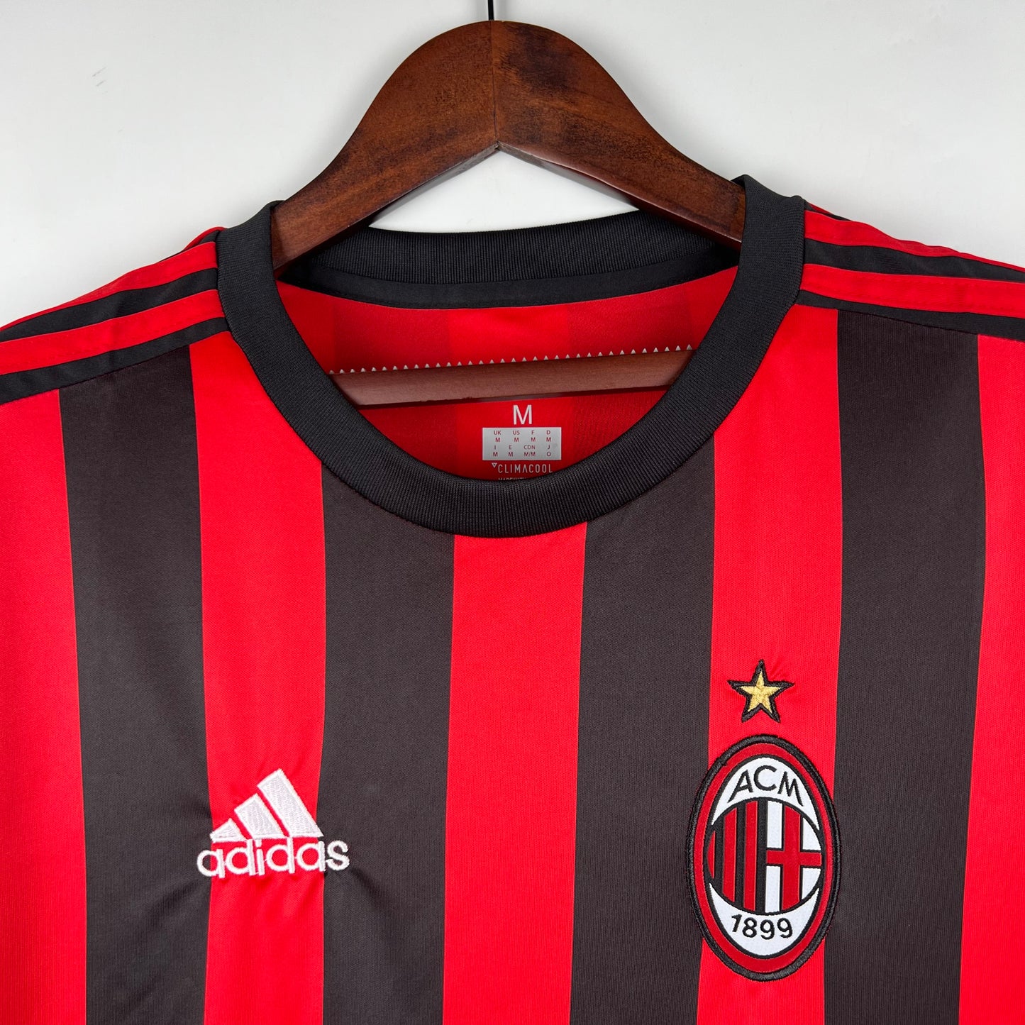 AC Milan 17/18 Home
