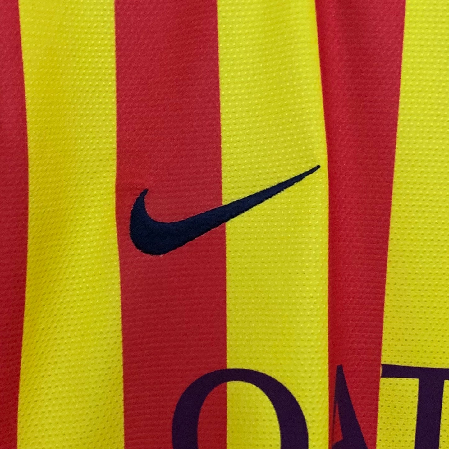 Barcelona 13/14 Away