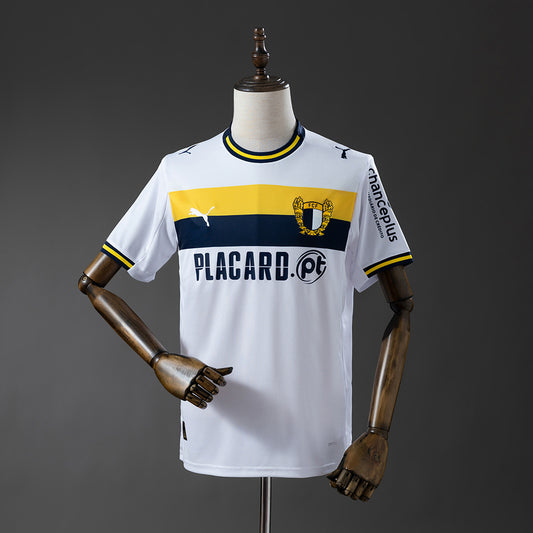 Famalicão 25/26 Home