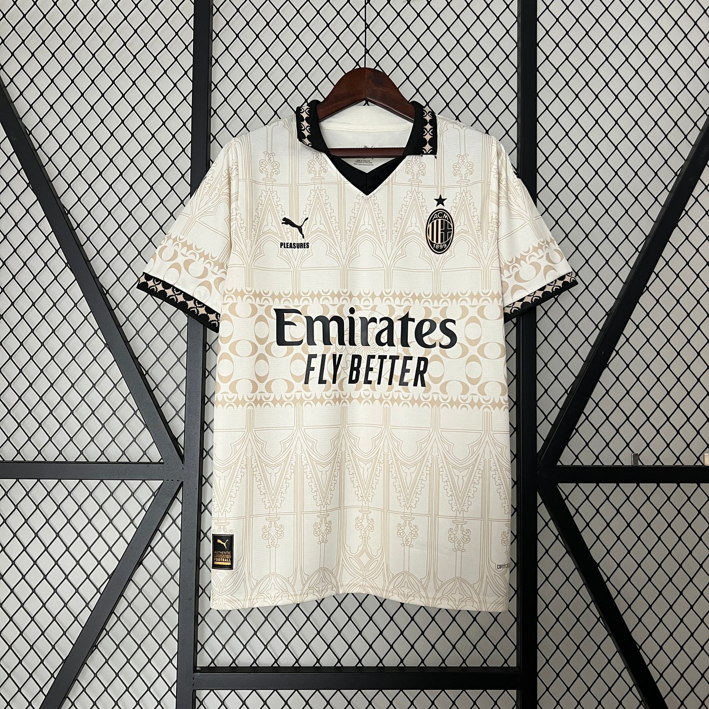 AC Milan Fourth 23/24 | Beige