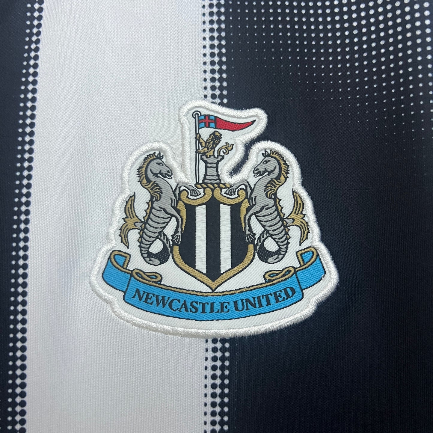 Newcastle 25/26 Home
