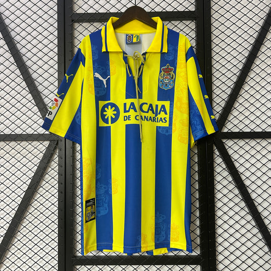 Las Palmas Away 98/99