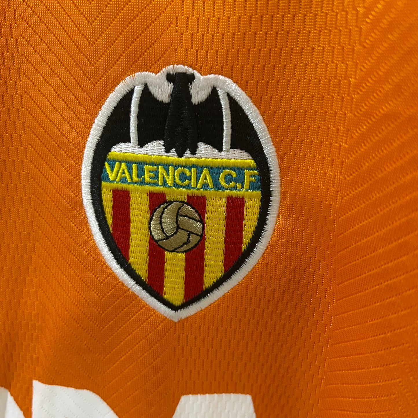 Valencia 99/00 Away
