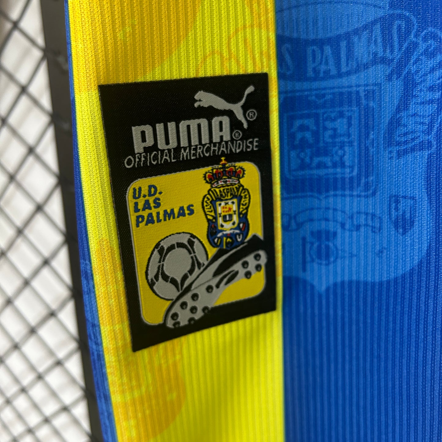 Las Palmas Away 98/99