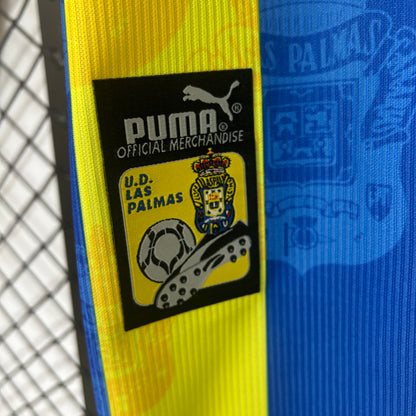 Las Palmas Away 98/99