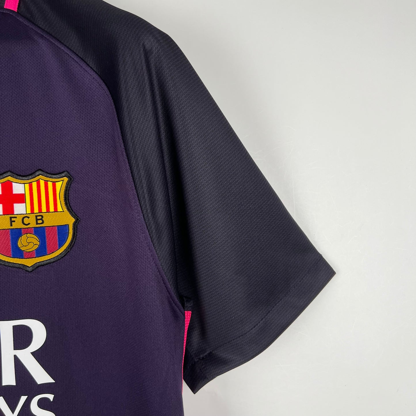 Barcelona 16/17 Away