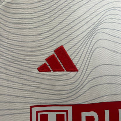St. Louis Home 24/25