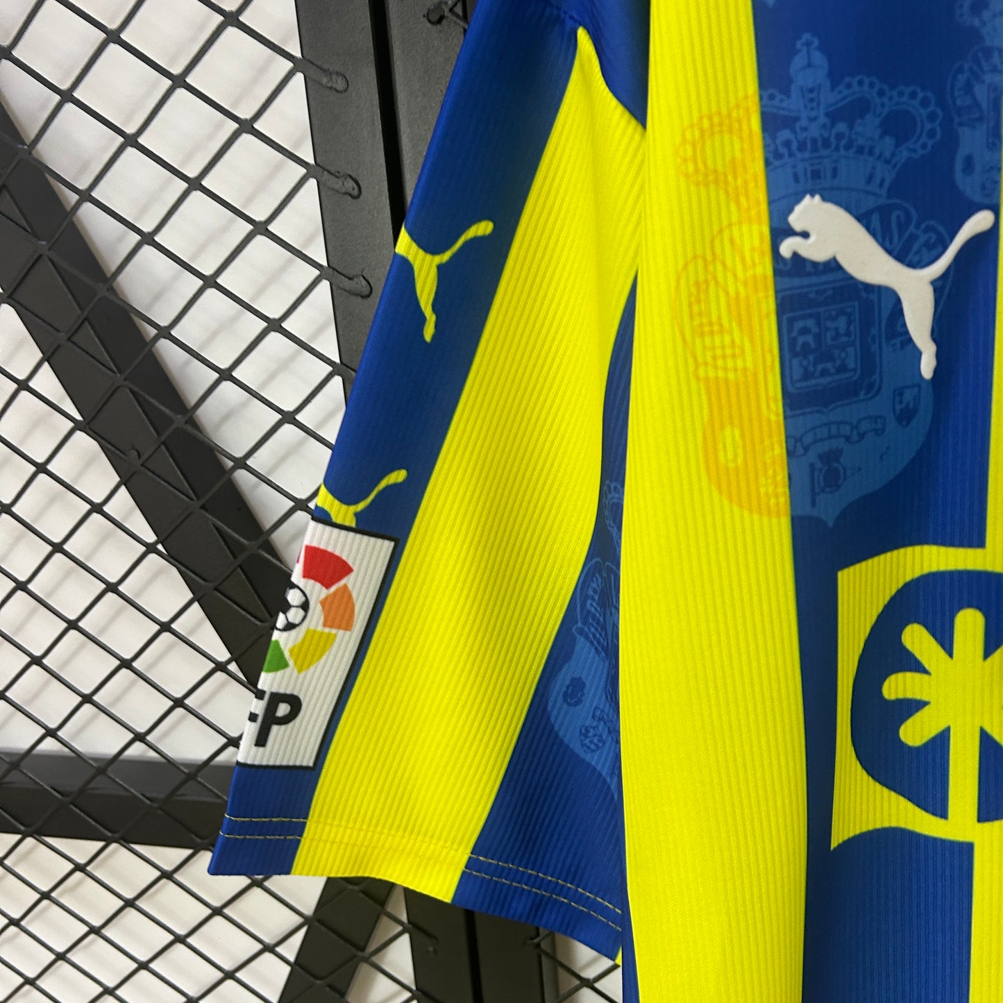 Las Palmas Away 98/99