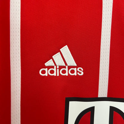 Bayern Munich 17/18 Home