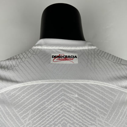 Corinthians 23/24 Home