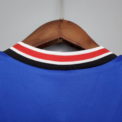 Manchester United 85/86 Away