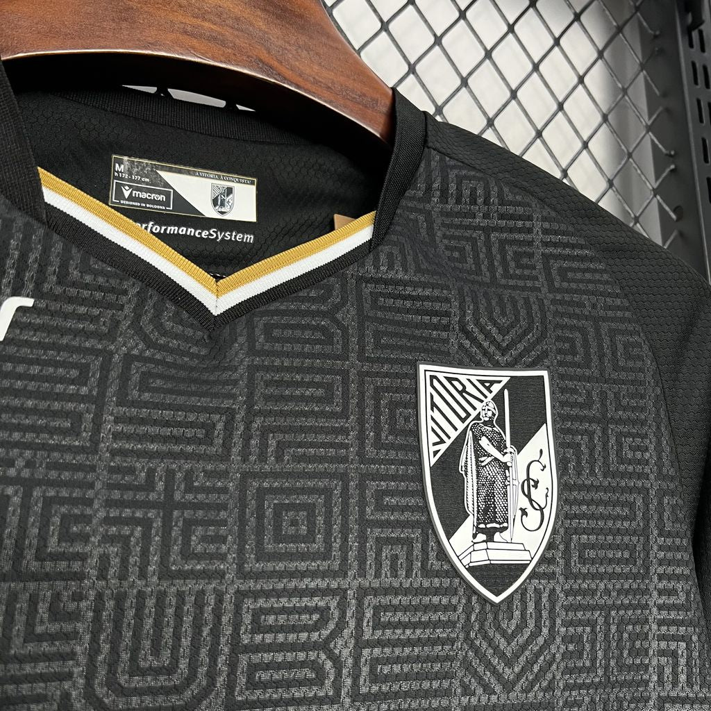 Vitória de Guimarães Away 24/25