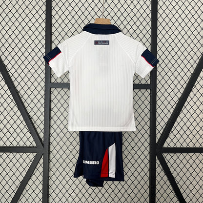 England Home Kids 1998