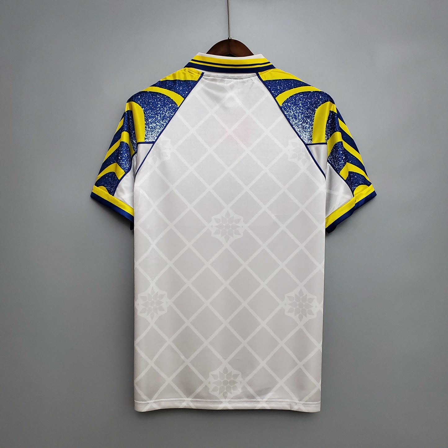 Parma 95/97 | White