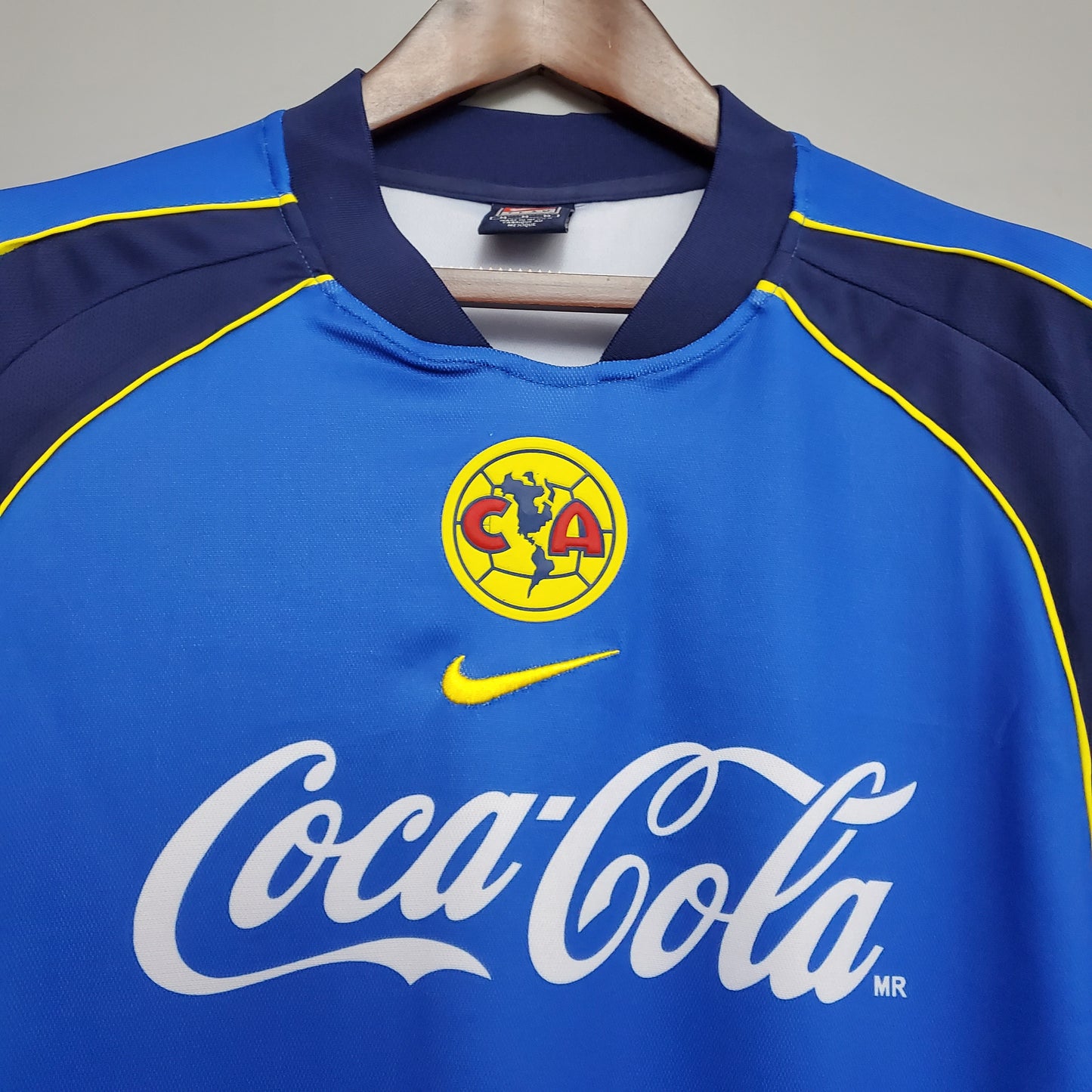America 01/02 Away