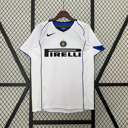 Inter 04/05 Away