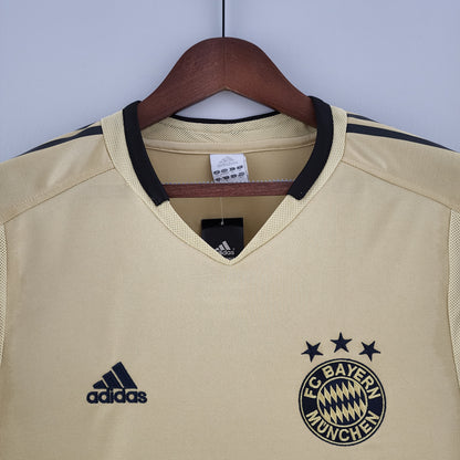 Bayern Munich 05/04 Away