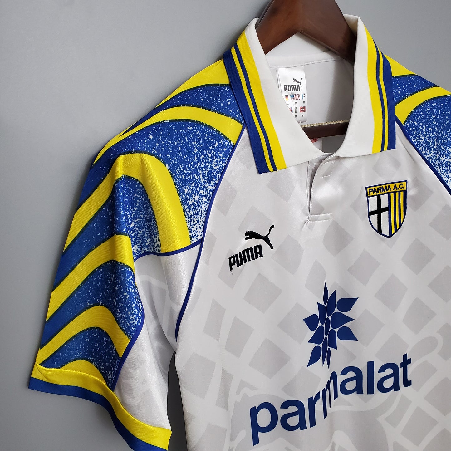 Parma 95/97 | White