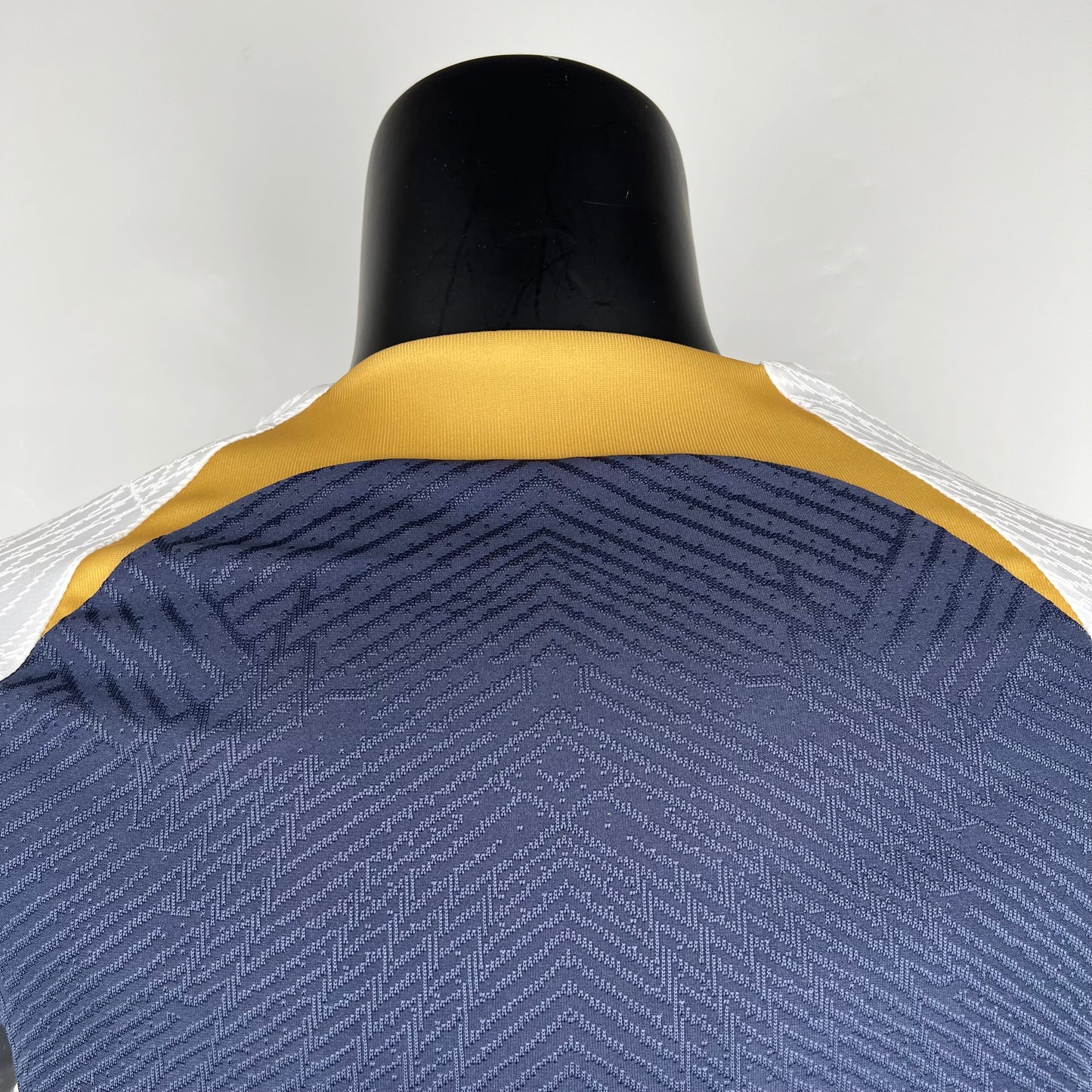 Chelsea 23/24 Training Suit