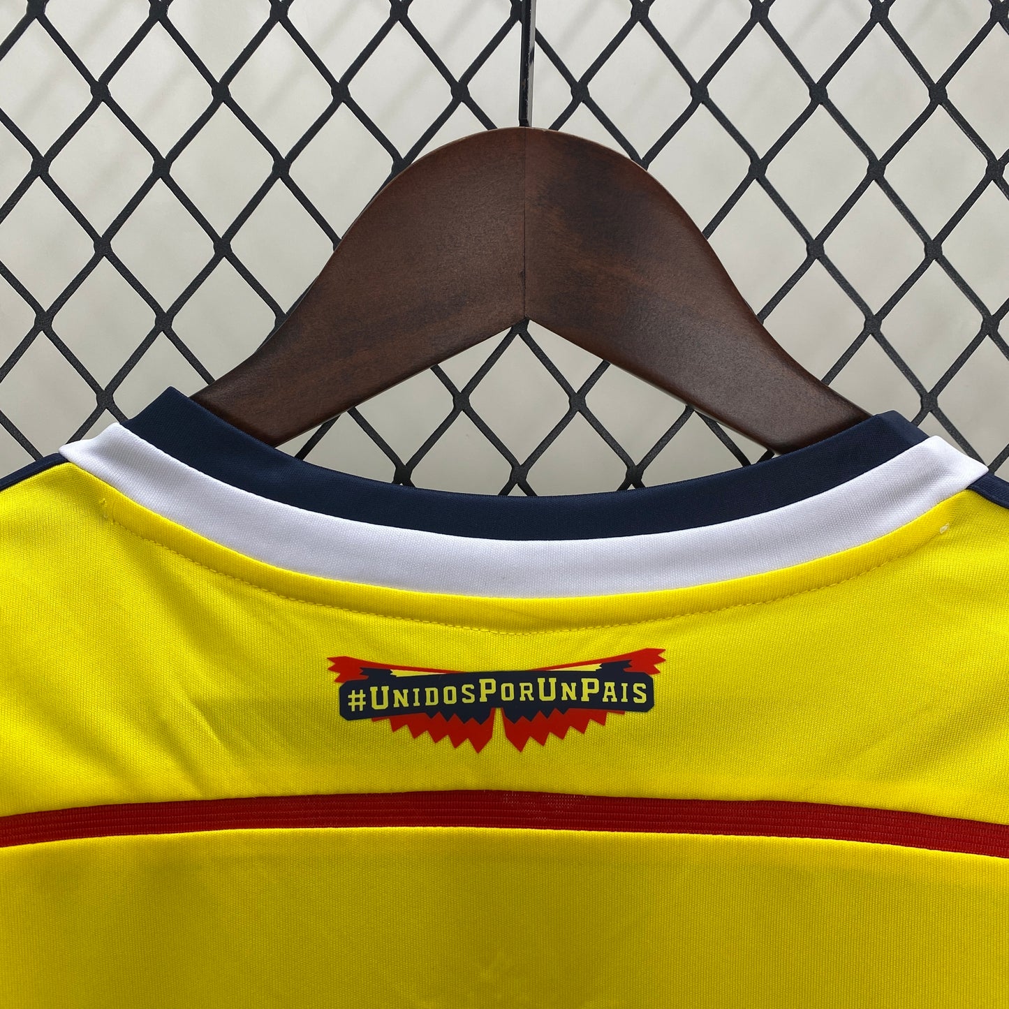 Colombia Home 2014