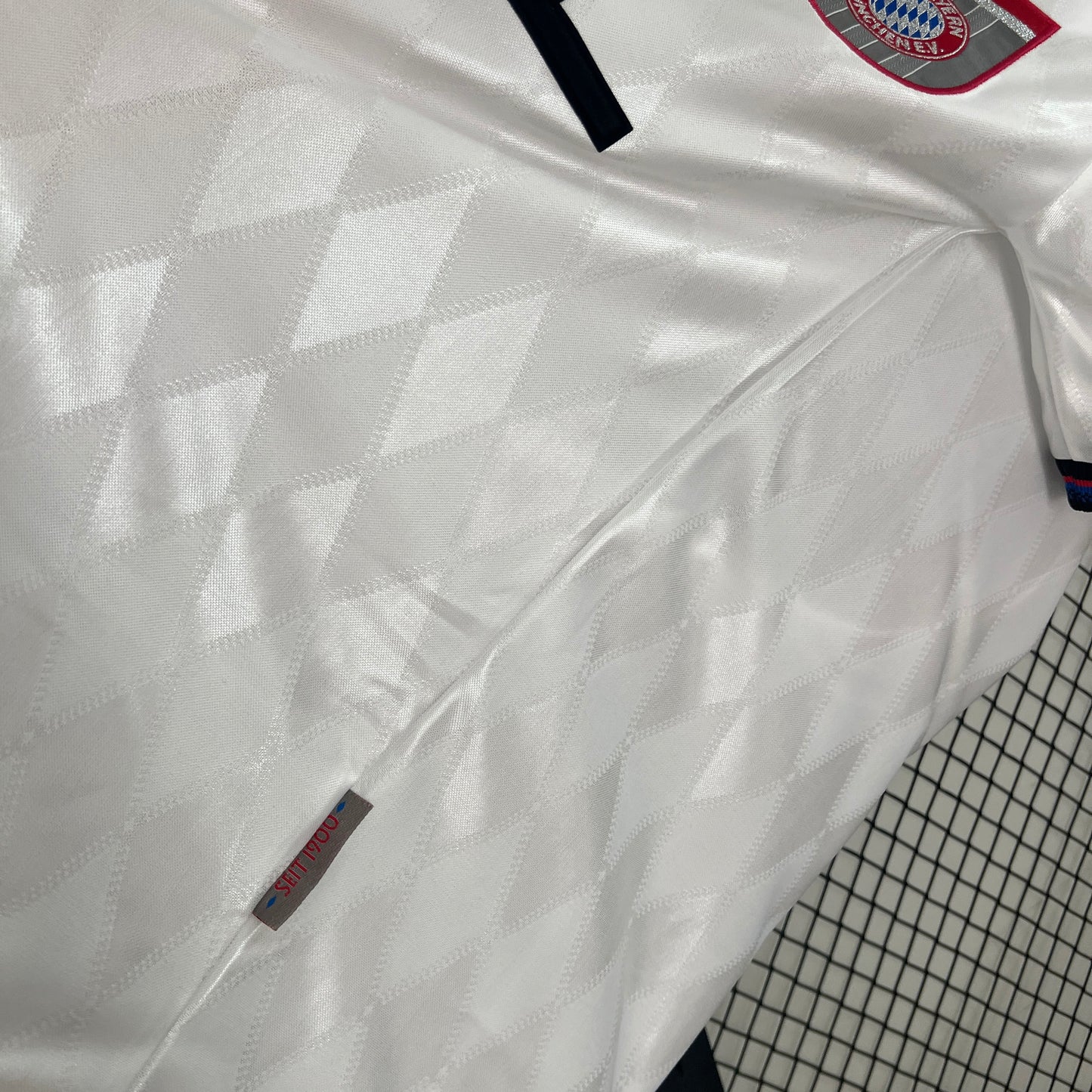 Bayern Munich Away 96/97