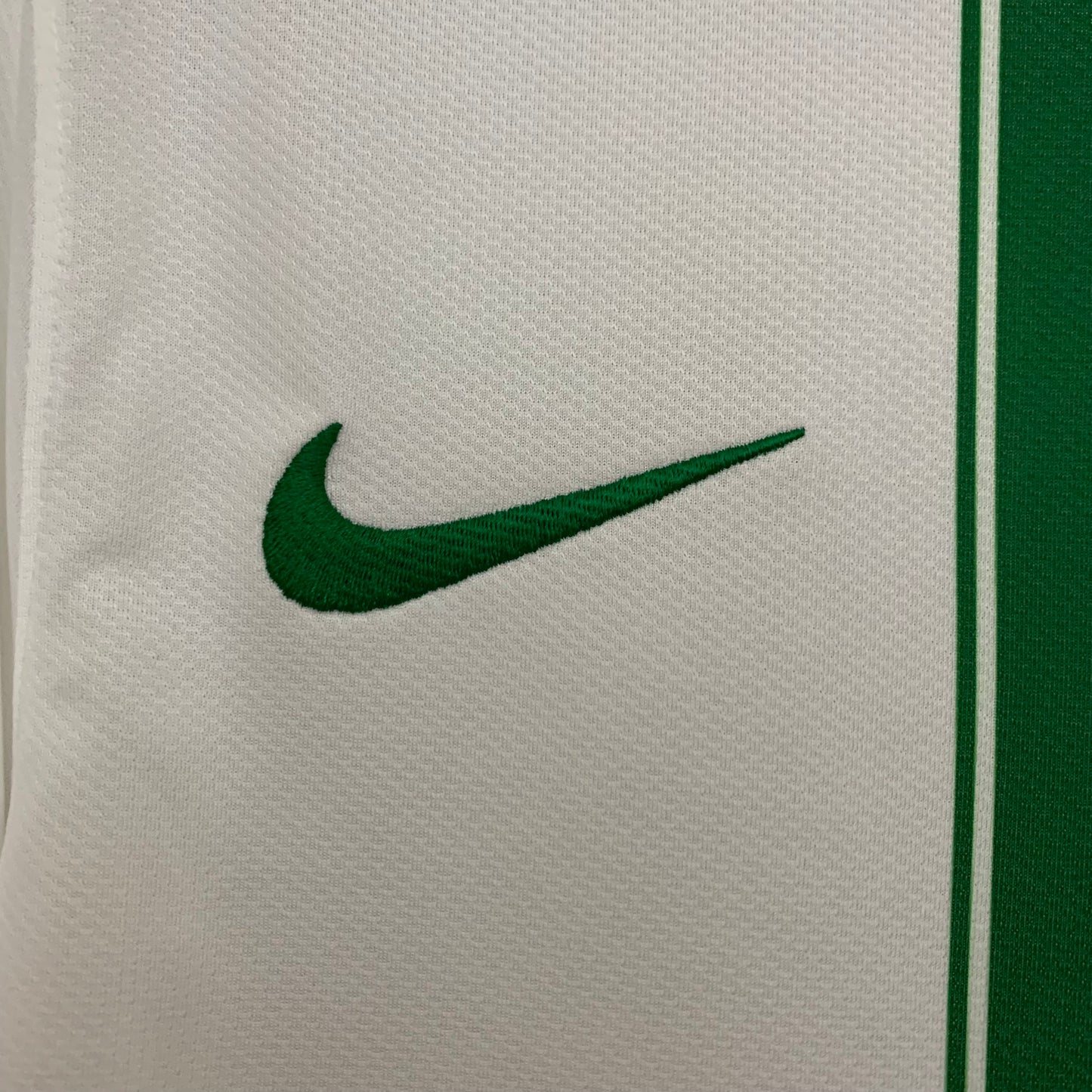 Portugal 2010 Away