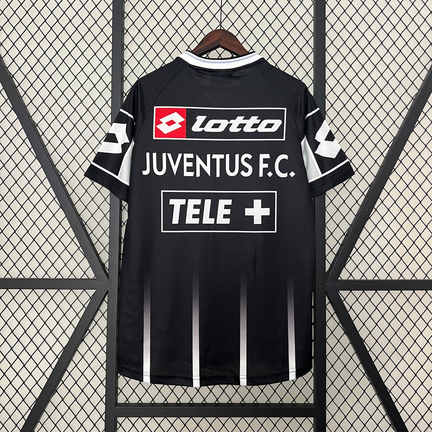 Juventus 00/01 | Black