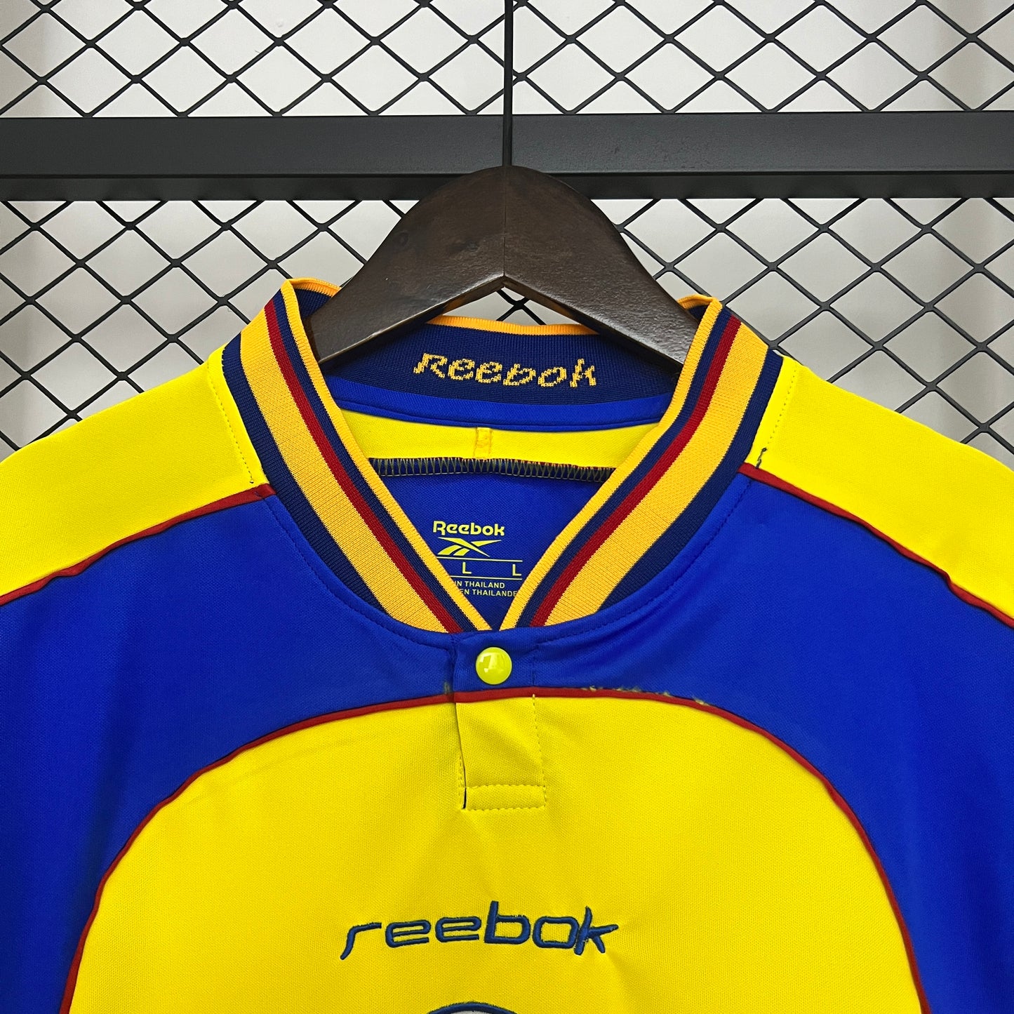 Colombia Home 01/02