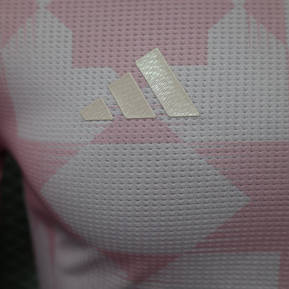 Algeria 2023 Pink