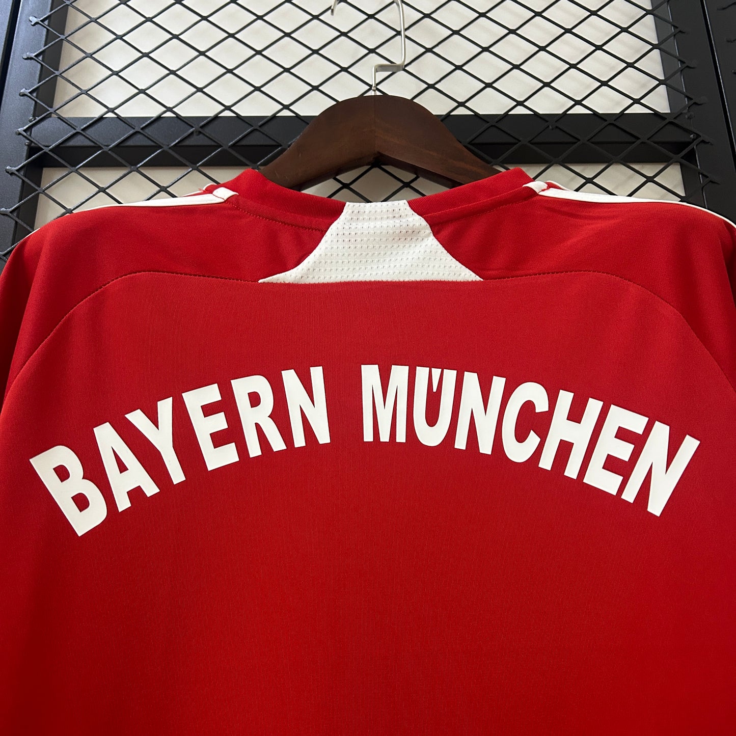 Bayern M. 05/06 home