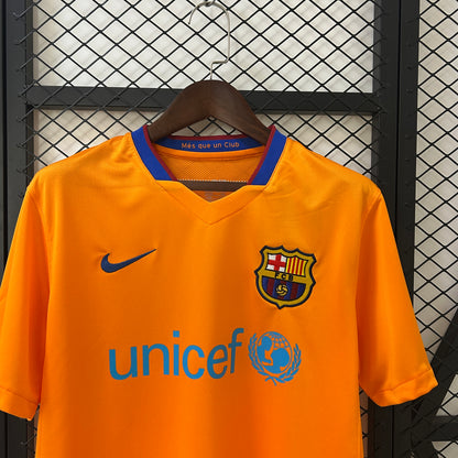 Barcelona 06/07 Away