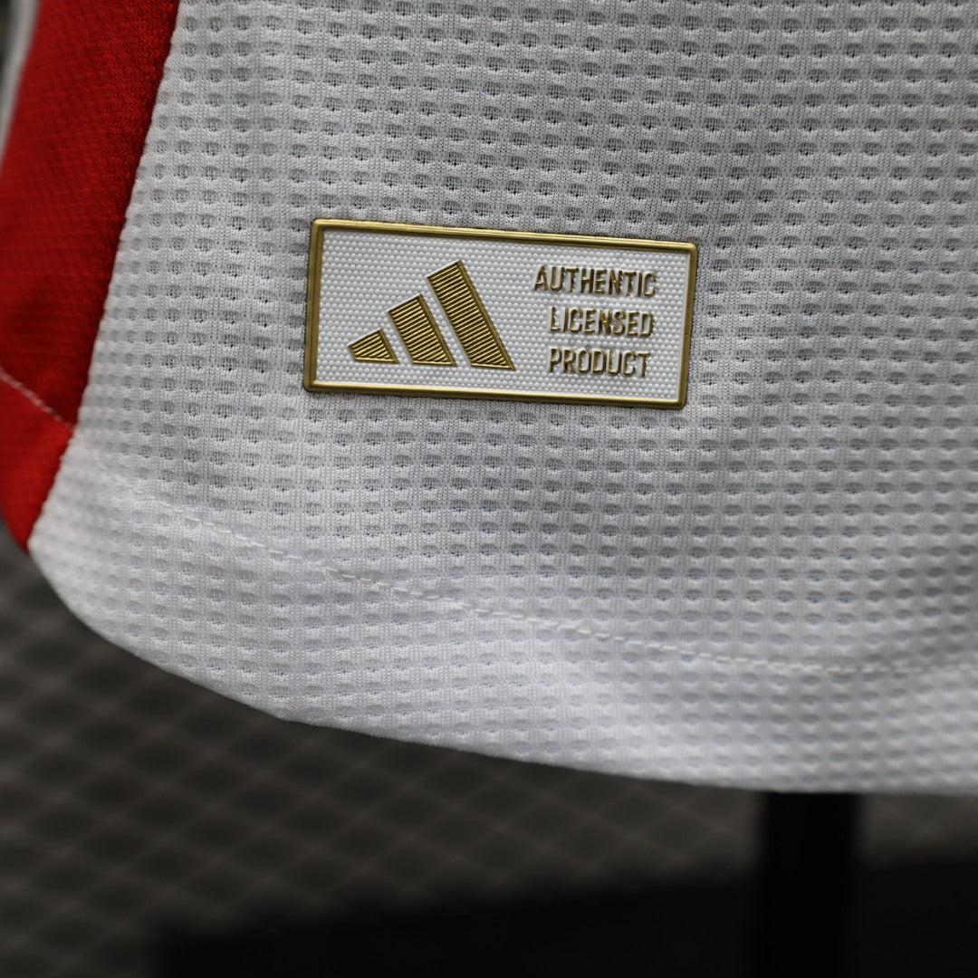 Fulham Home 24/25