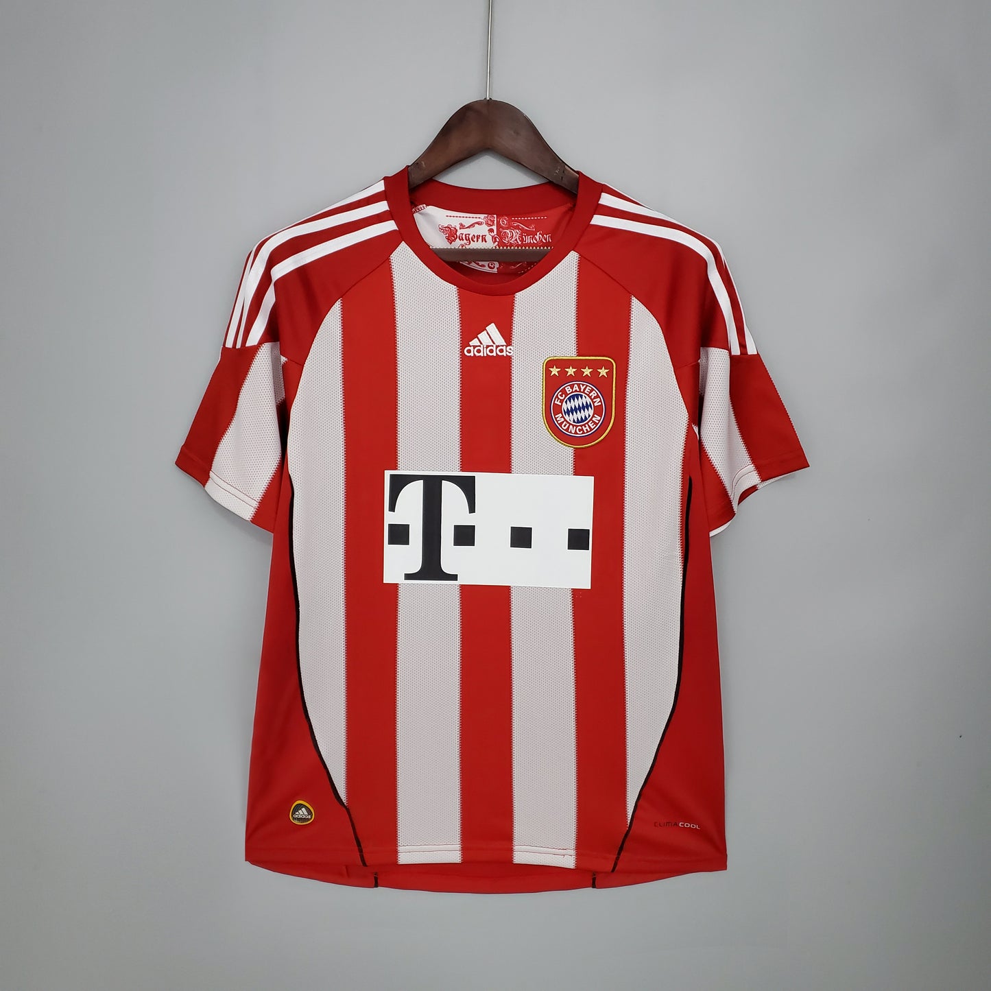 Bayern Munich 10/11 Home