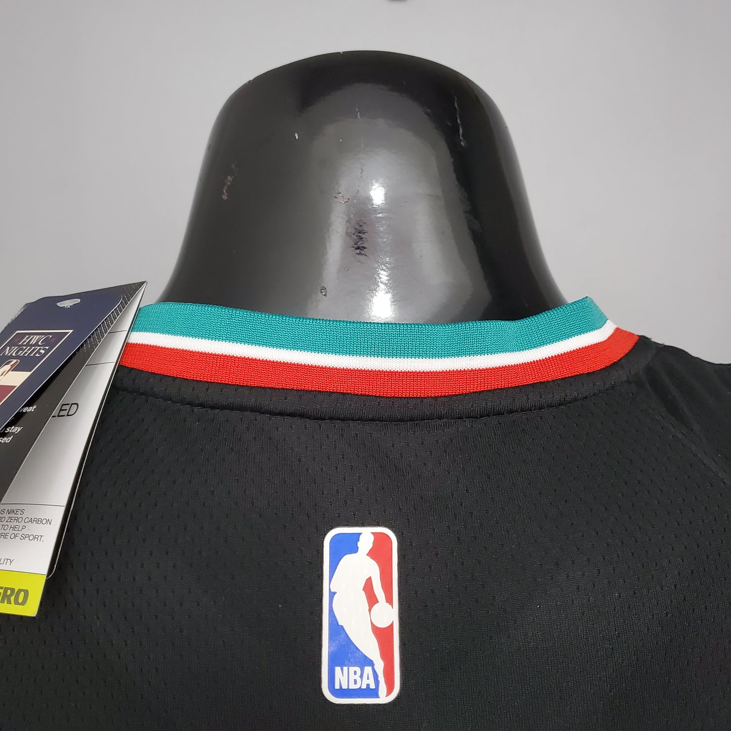 Memphis Grizzlies Black | Retro Edition
